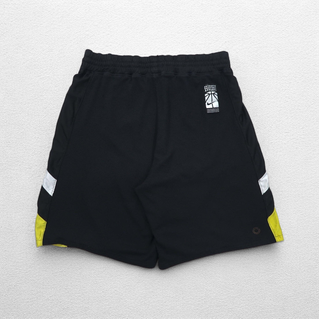 NIKE 00年代 ゲーム ショートパンツ ハーフパンツ L ブラック イエロー サイドライン スウォッシュ