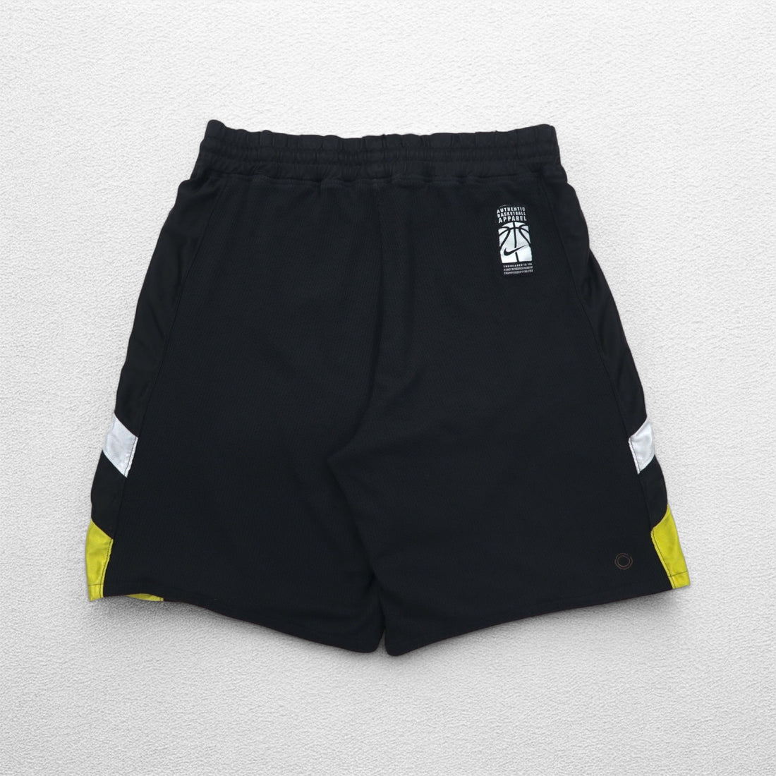 NIKE 00年代 ゲーム ショートパンツ ハーフパンツ L ブラック イエロー サイドライン スウォッシュ