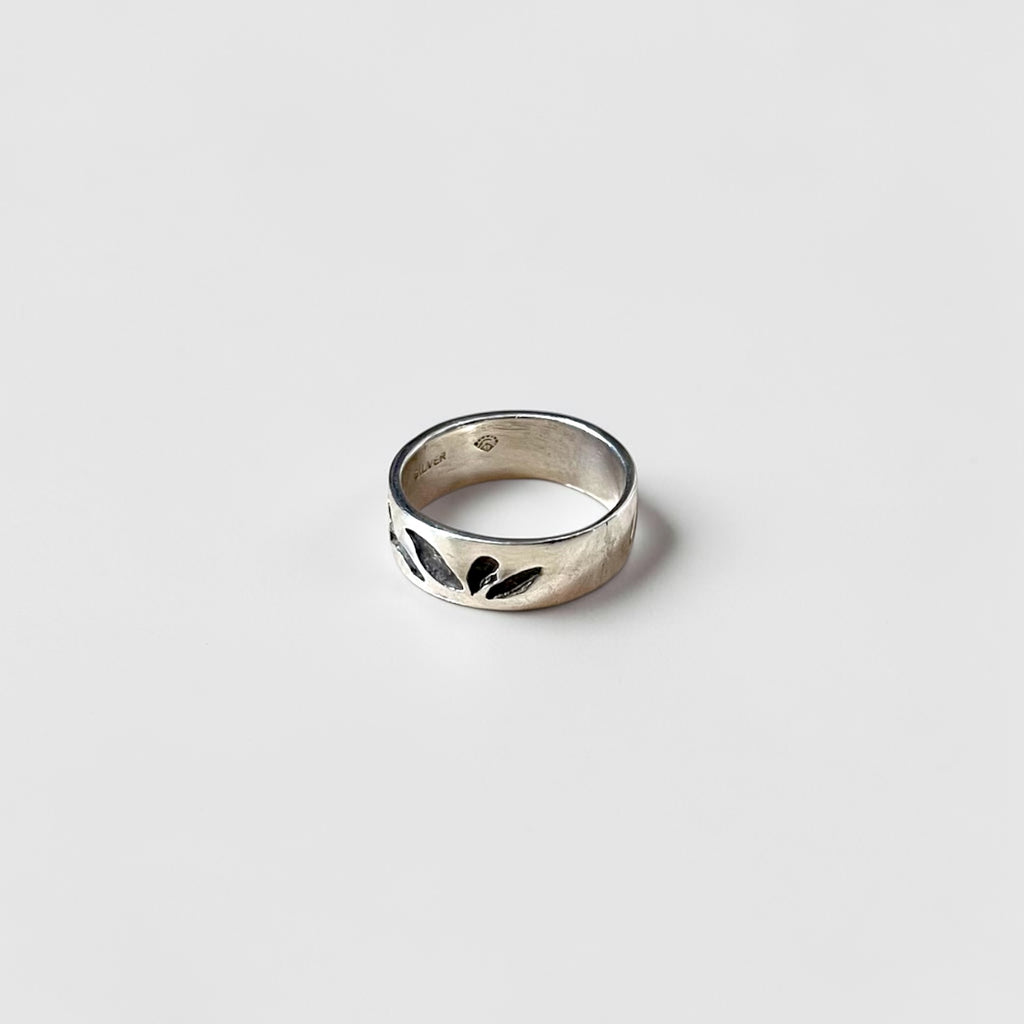 Vintage Sterling Silver Ring インディアンジュエリー シルバーリング 指輪 16号 ボタニカル
