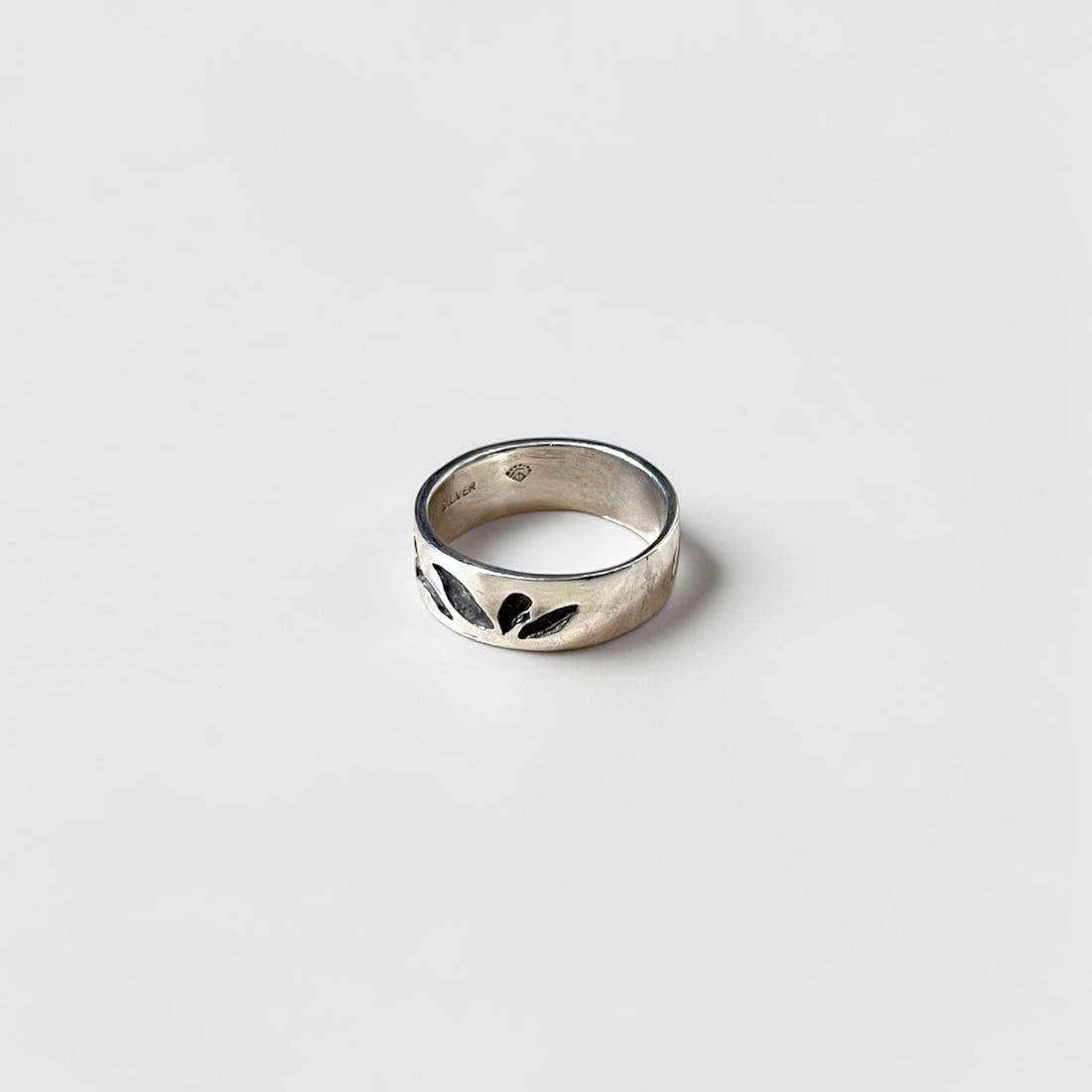 Vintage Sterling Silver Ring インディアンジュエリー シルバーリング 指輪 16号 ボタニカル