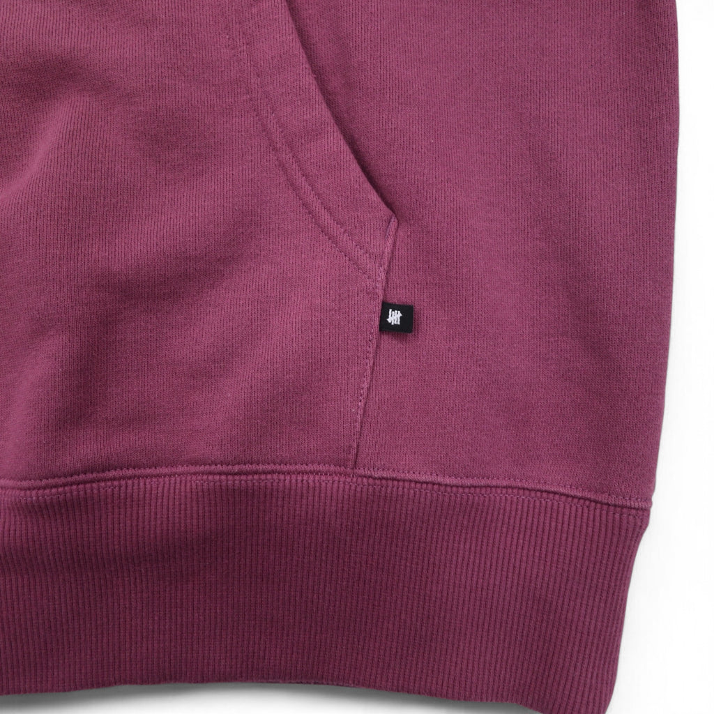 UNDEFEATED Logo Print Pullover Hoodie L Pink Cotton Sleeve Print