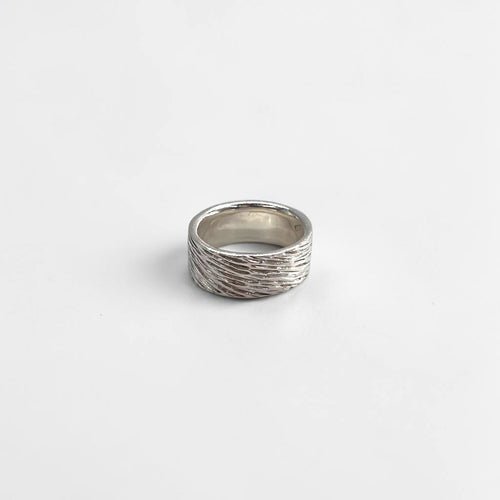 ALZUNI AZ950 Silver 950 Wide Band Ring Textured Hammered Bark Finish Unisex Japan