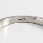 Vintage Navajo Sterling Silver Cuff Bracelet インディアンジュエリー シルバーバングル スタンプワーク ホールマーク T刻印