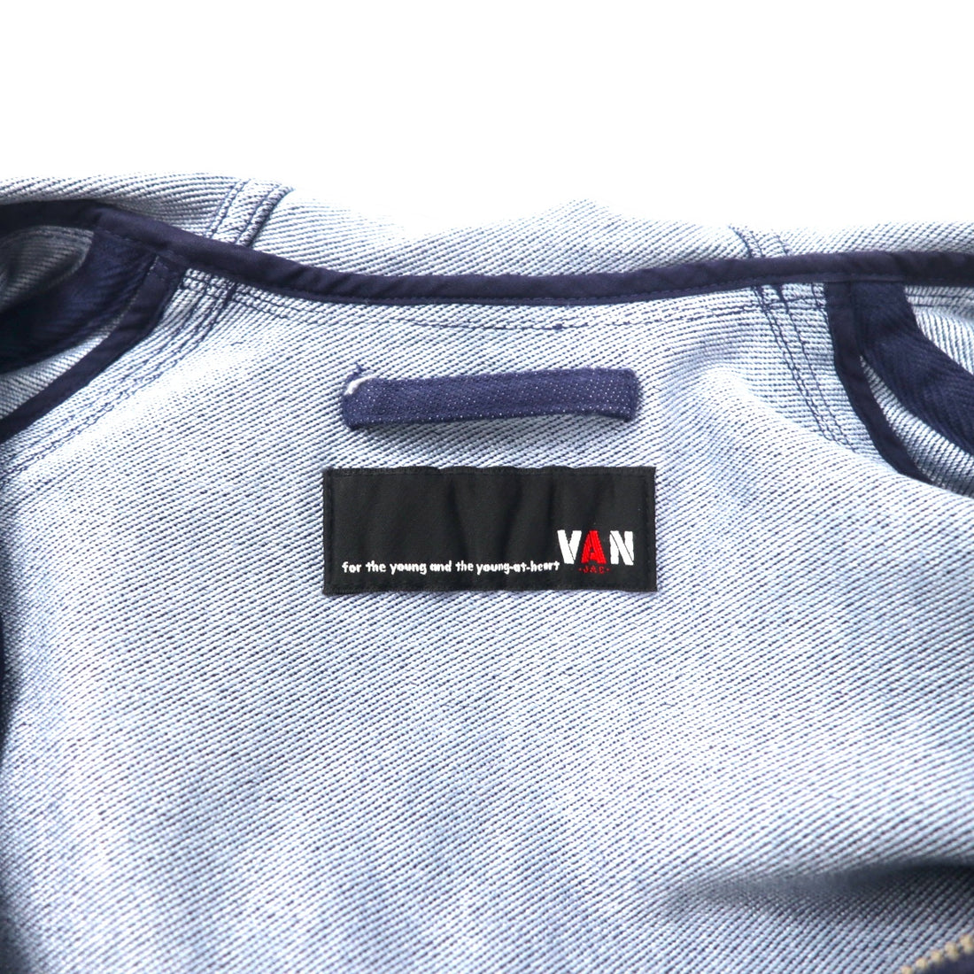VAN -JAC- Denim Hooded Swing Top M Blue Cotton Dark Blue Logo Embroidery Patch