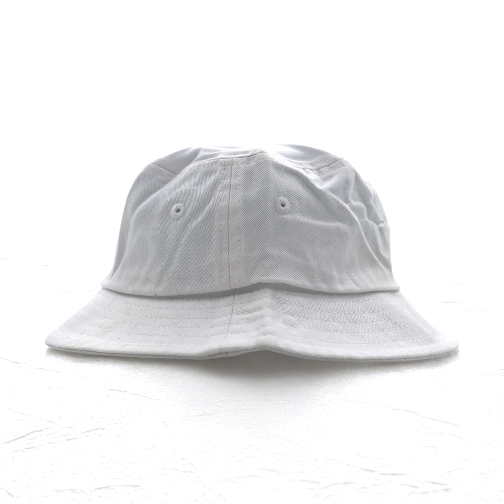 stussy シャネルロゴ バケットハット S/M ホワイト コットン 刺繍