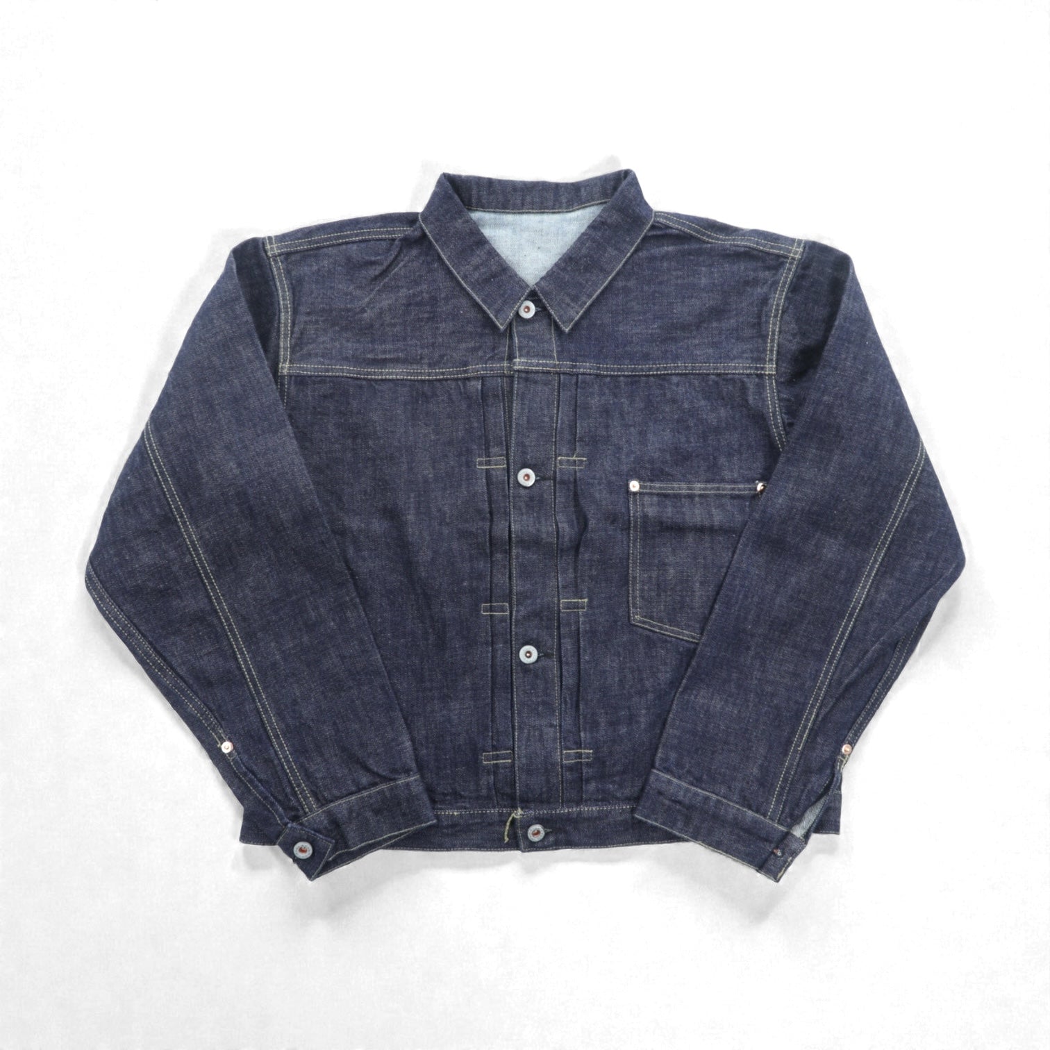 VINTAGE レプリカ 1st タイプ 大戦モデル デニムジャケット Gジャン XL インディゴ 13.5OZ セルヴィッチ 赤耳 シンチバック プリーツ 月桂樹ボタン 復刻 未使用品