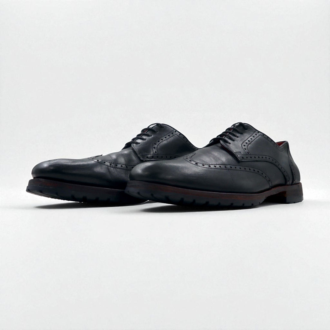 GORDON &amp; BROS Wingtip Dress Shoes, Size 27cm, Leather, Lug Sole, Goodyear Welt Construction, Medallion LEVET