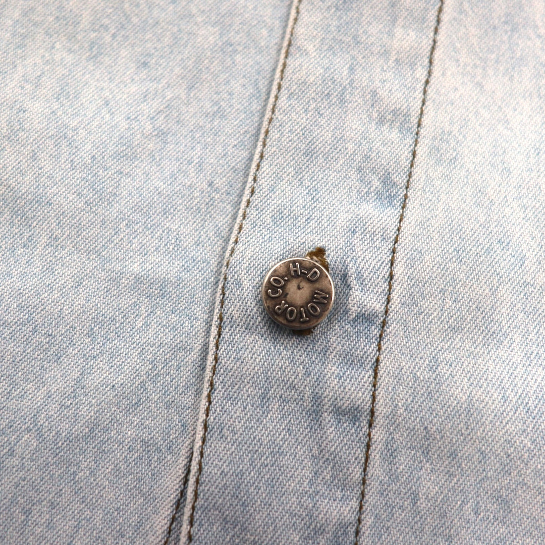 HARLEY DAVIDSON Ice Wash Denim Shirt L Light Blue Cotton Back Logo Embroidered