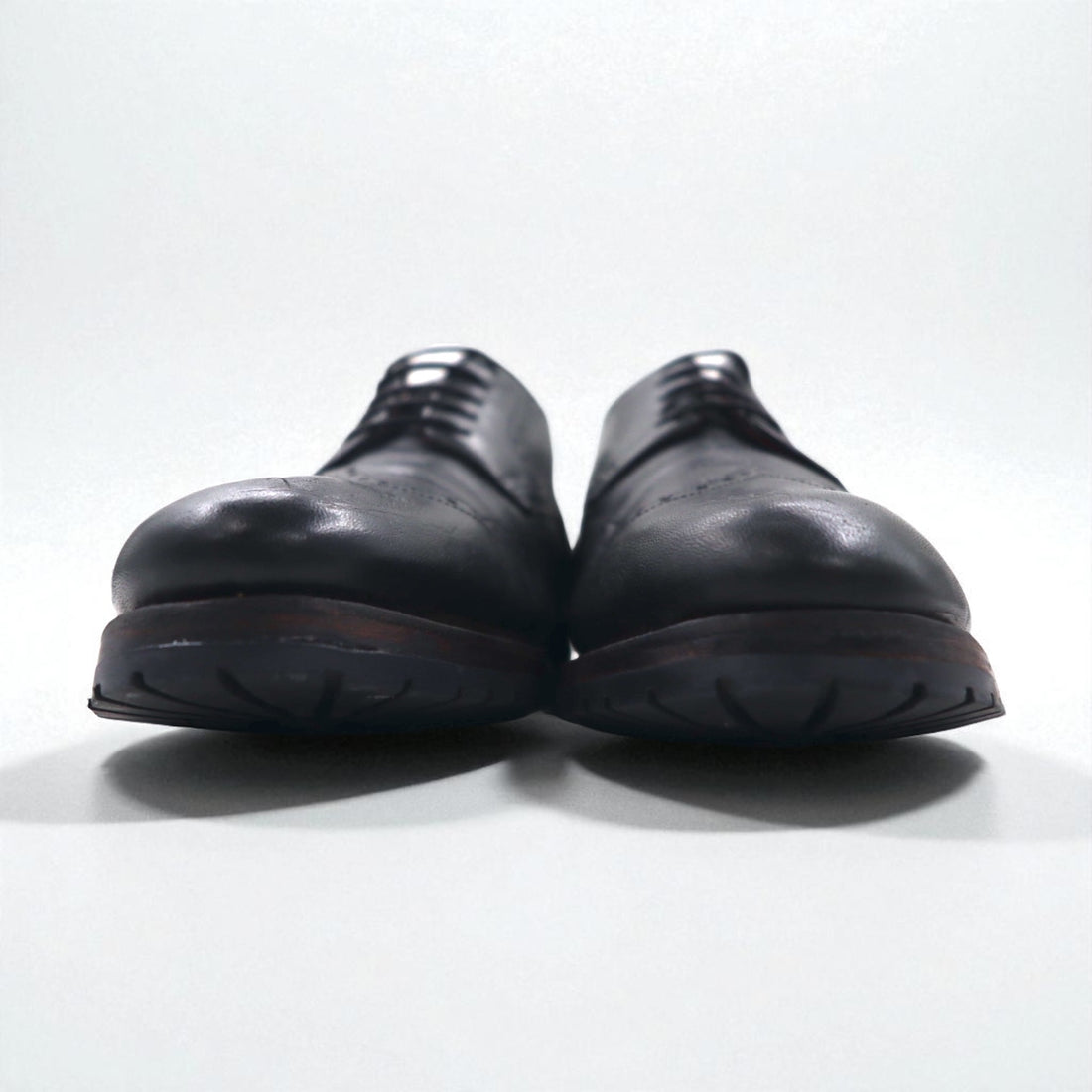 GORDON &amp; BROS Wingtip Dress Shoes, Size 27cm, Leather, Lug Sole, Goodyear Welt Construction, Medallion LEVET