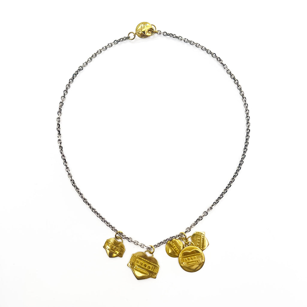 sacai × carhartt WIP チャーム ネックレス ゴールド シルバー 真鍮 ハート ロゴ Heart Necklace