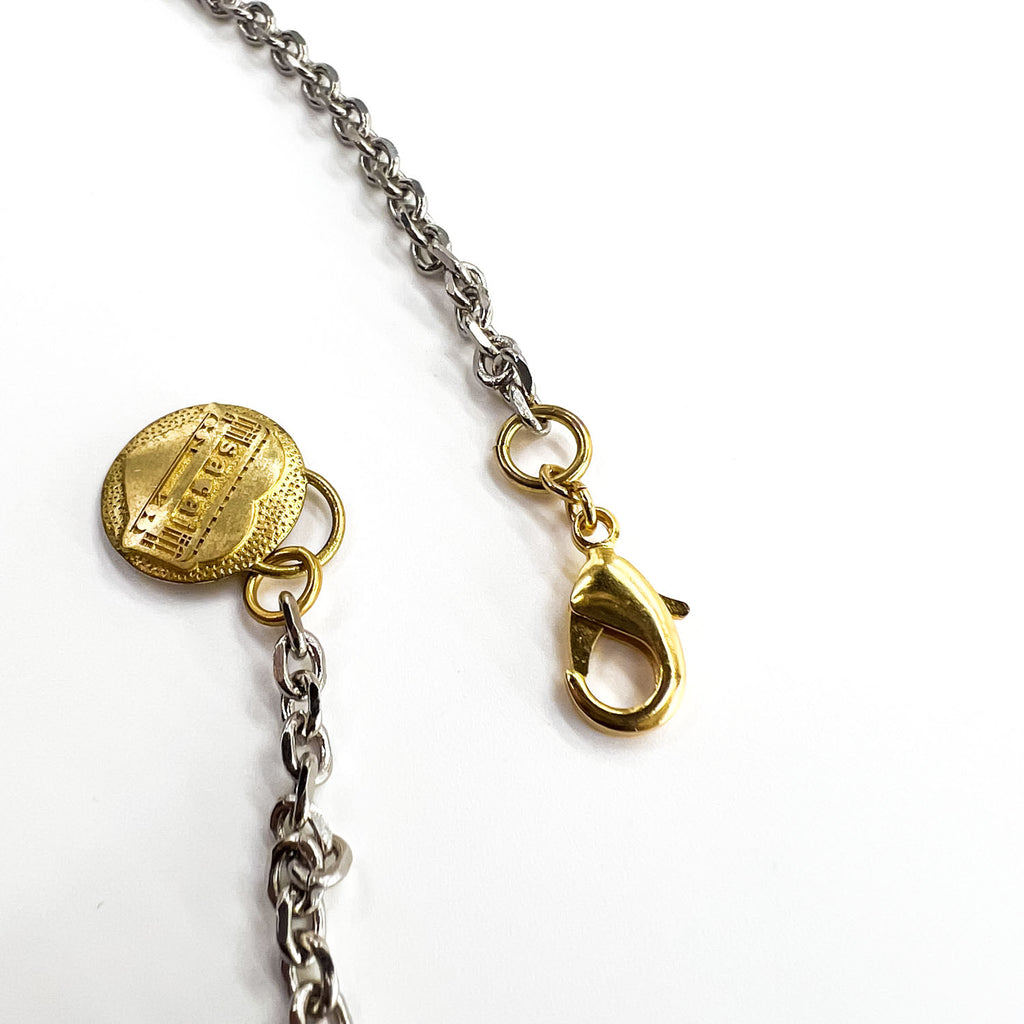 sacai × carhartt WIP チャーム ネックレス ゴールド シルバー 真鍮 ハート ロゴ Heart Necklace