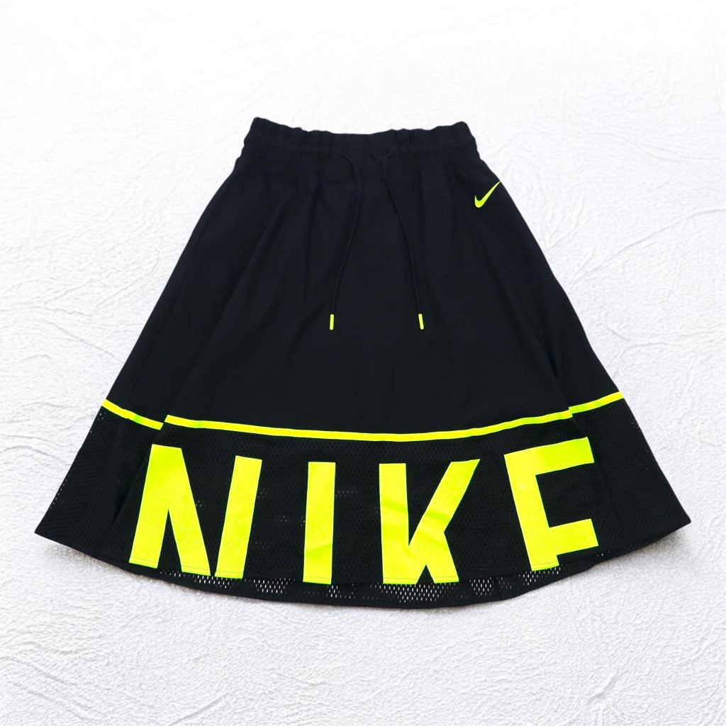 NIKE メッシュスカート M ブラック イエロー ロゴプリント AS W NSW SKIRT MESH CU4031-017