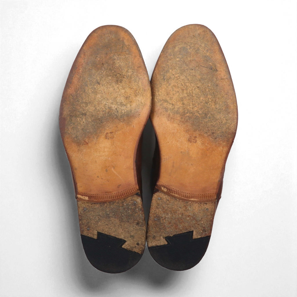 MANAGER Italian-made full brogue dress shoes, size 28cm, brown leather with medallion detail