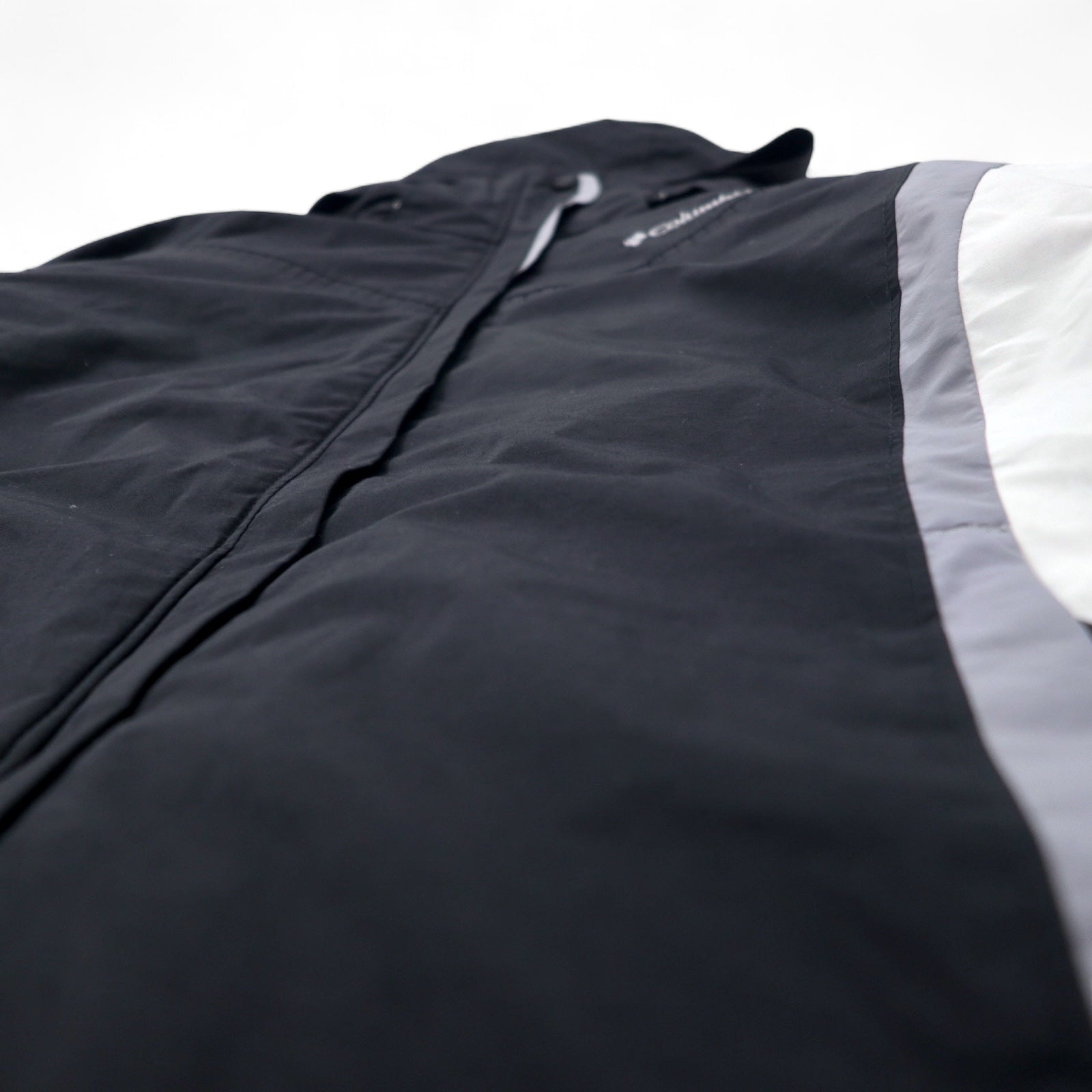 Columbia 3WAY マウンテンパーカー ソフトシェルジャケット M ブラック ナイロン OMNI-TECH 防水 フリースライナー フード着脱式 INTERCHANGE