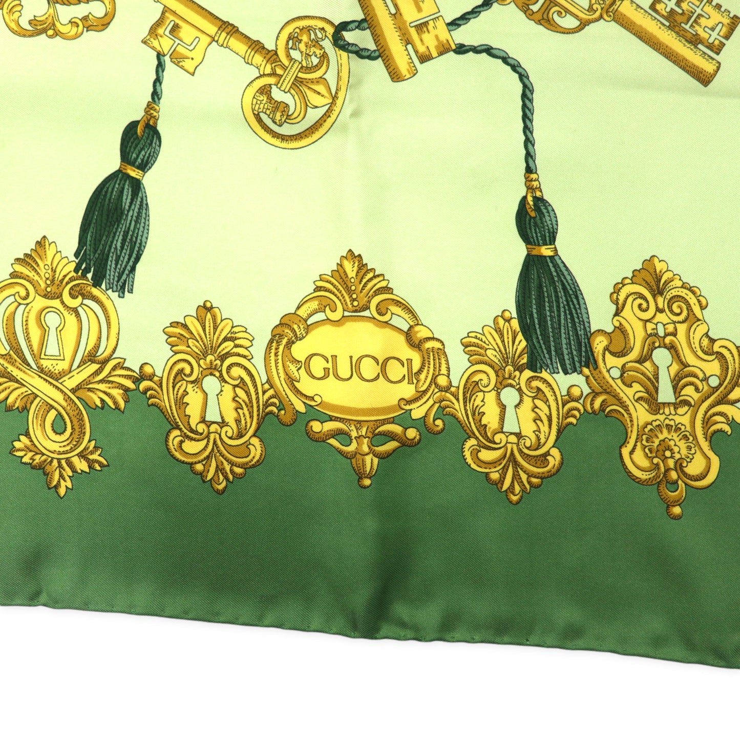 GUCCI オールドグッチ レトロ スカーフ グリーン 総柄 鍵 シルク イタリア製