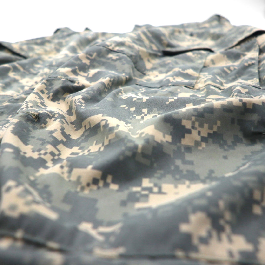 US ARMY ECWCS GEN3 LEVEL5 ソフトシェル カーゴパンツ XL ナイロン 防水 サスペンダー付 ドローコード 8415-01-538-6875 デジタルカモ