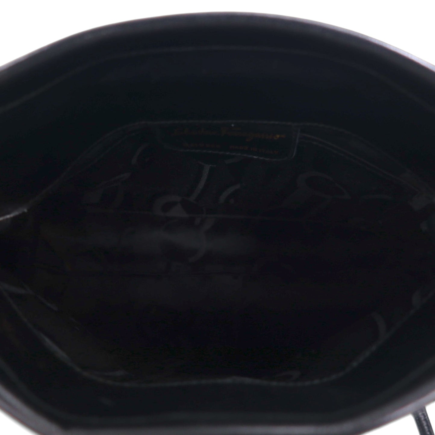 Salvatore Ferragamo 2WAY ショルダーバッグ クラッチバッグ ヴァラ リボン ブラック レザー D210588