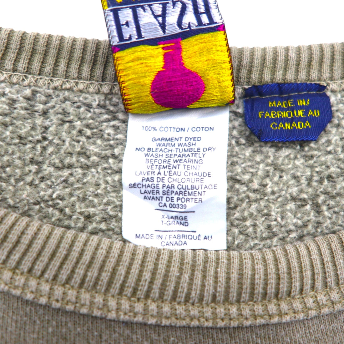 90s Canada Vintage Sweatshirt, Made in Canada, Size XL, Gray, FLASH AVANTI