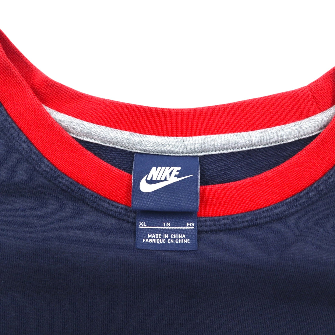 NIKE Club French Terry Crew Sweatshirt XL Navy Red Swoosh 637903-451