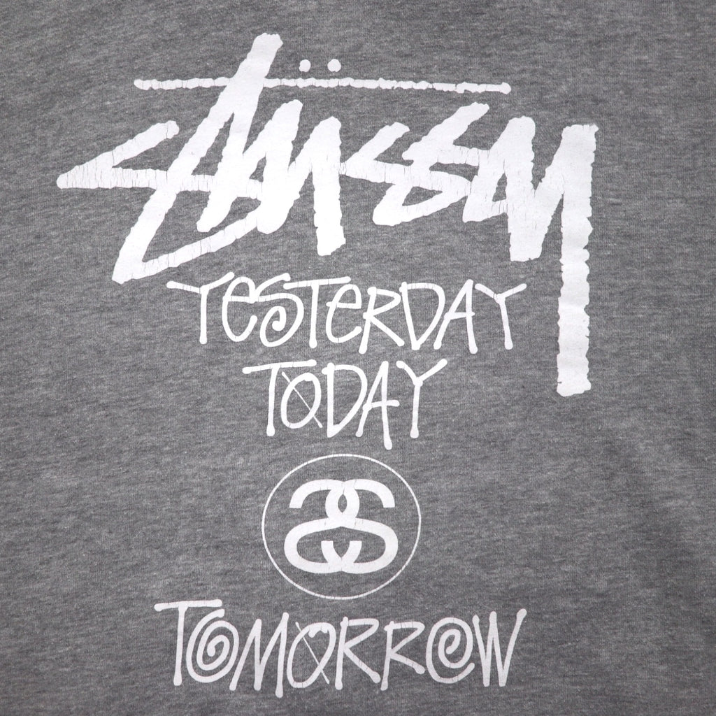 STUSSY 00年代 USA製 フルジップパーカー L グレー YESTERDAY TODAY TOMORROW バックロゴプリント