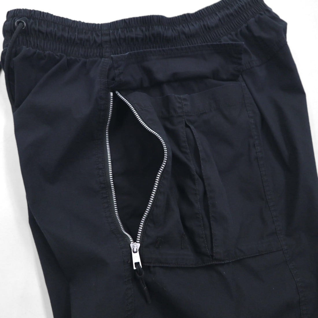 NIKE カーゴショーツ ショートパンツ ハーフパンツ XL ブラック ジップポケット AR2374-010