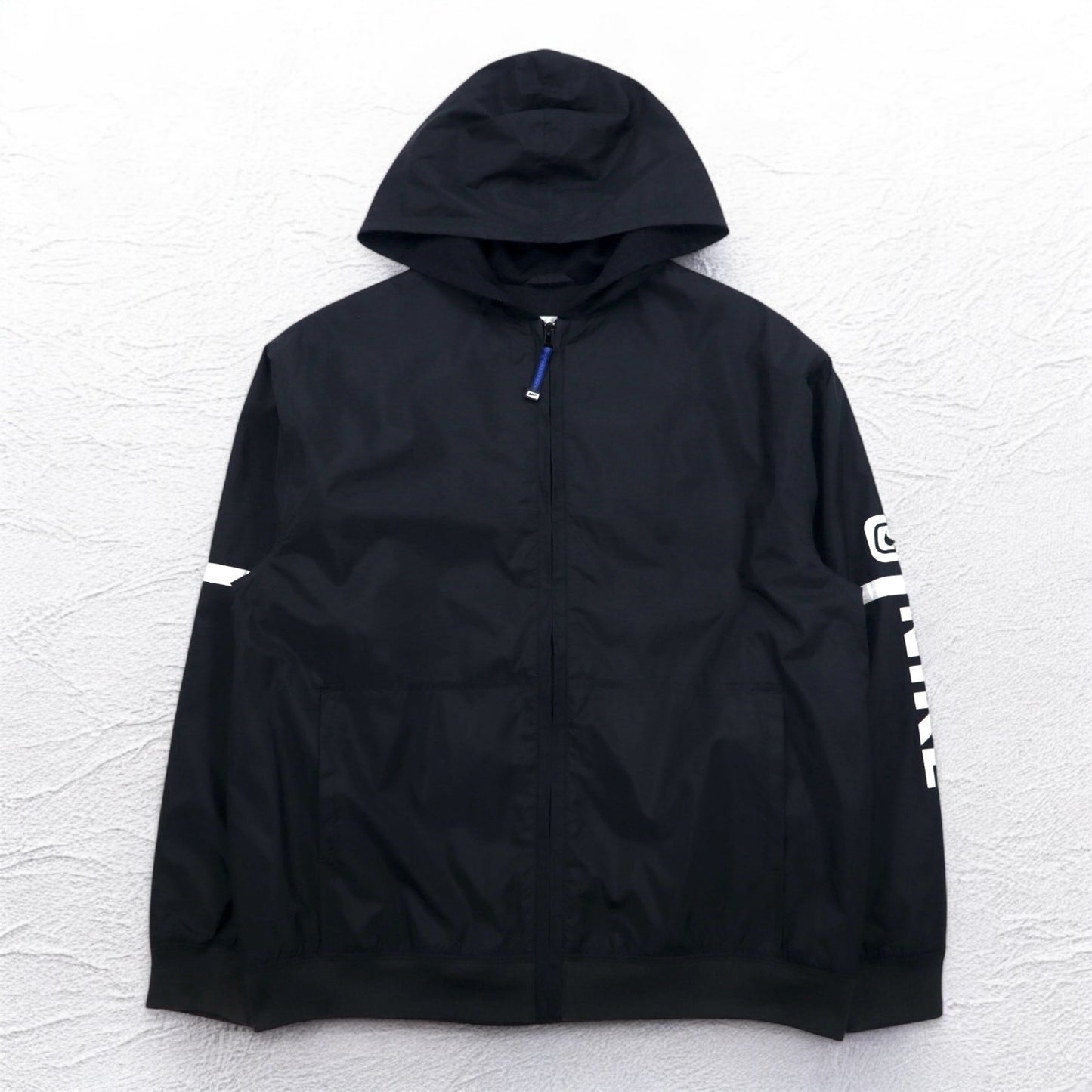 NIKE 00年代 フーデッド ナイロンジャケット L ブラック スウォッシュ 袖ロゴ
