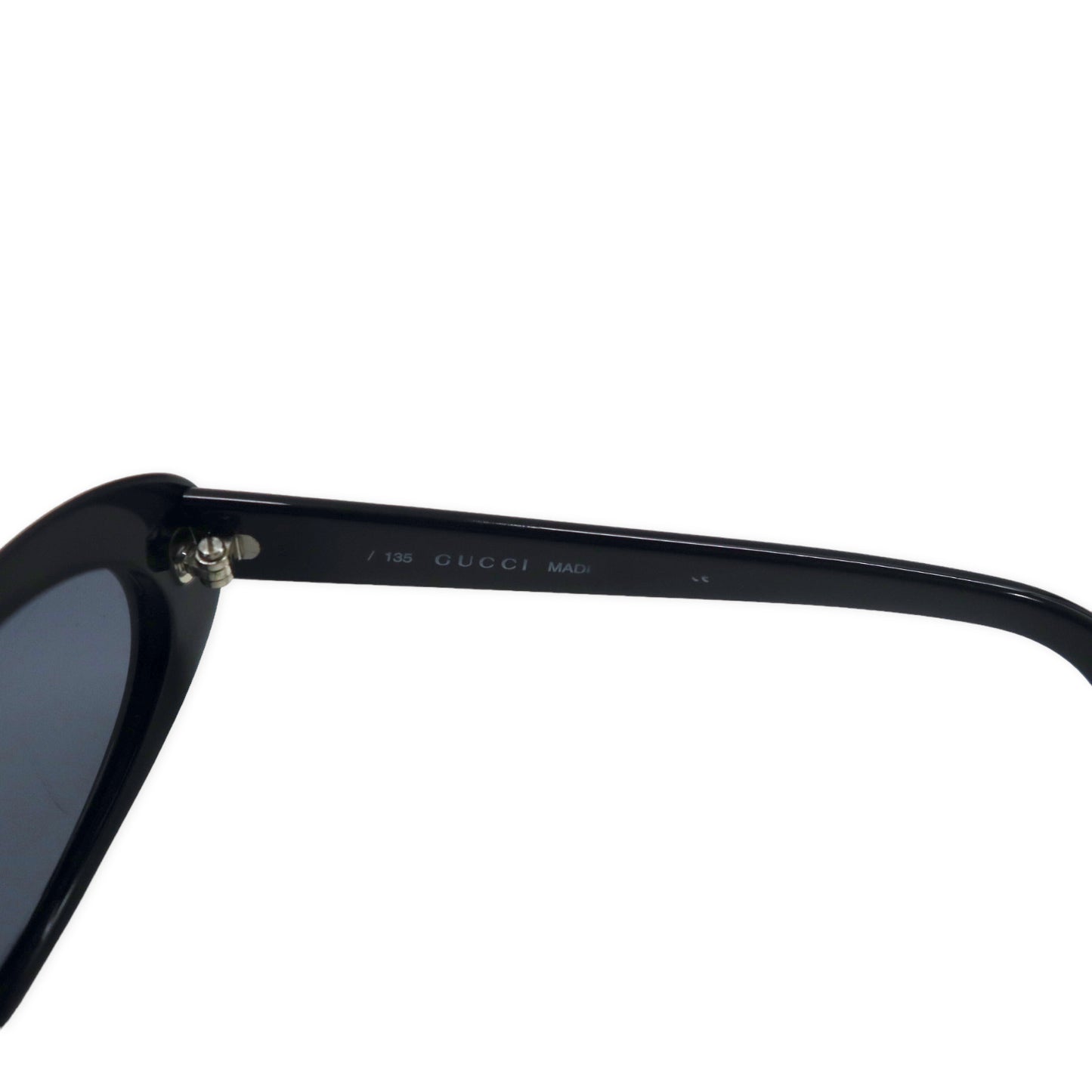 GUCCI Oval Sunglasses Black 135 GG2413 807 52⬜︎19 – 日本然リトテ