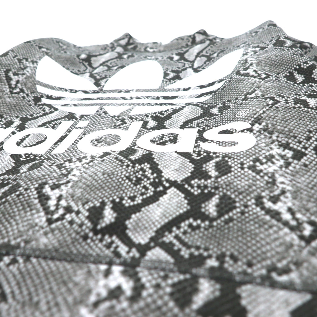 adidas Originals by HYKE スウェット CREW SWEATSHIRT Python S グレー パイソン 総柄 アニマル