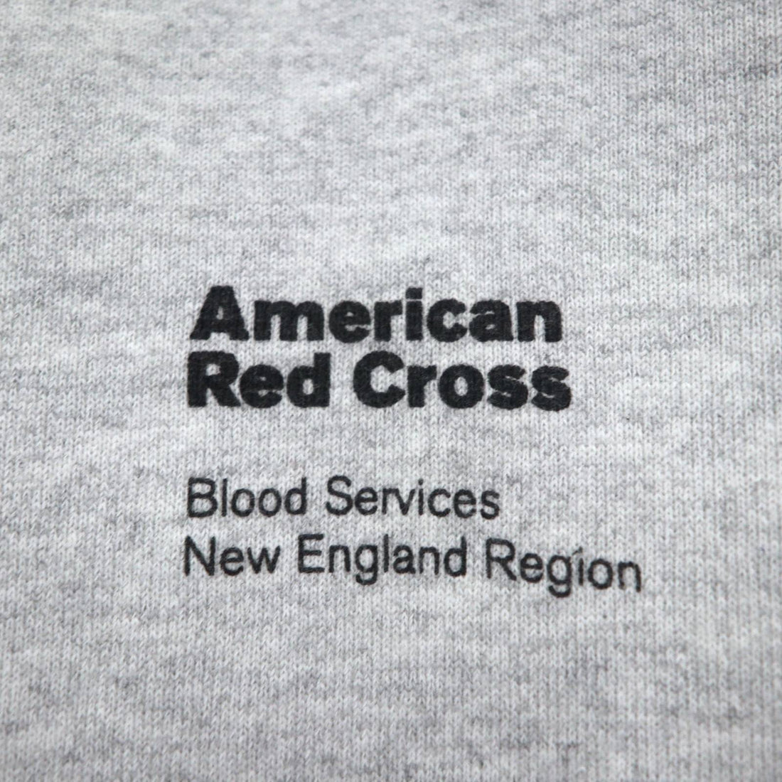 Lee 90s Ultraweight Sweatshirt, Large, Grey, Fleece Lining, US Company, American Red Cross Embroidery, Made in Mexico