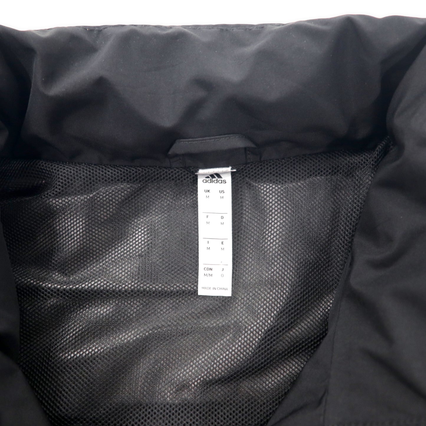 adidas オールウェザージャケット O ブラック ポリエステル フード収納式 3ストライプ OLDHAM SOCCER CLUB D95931