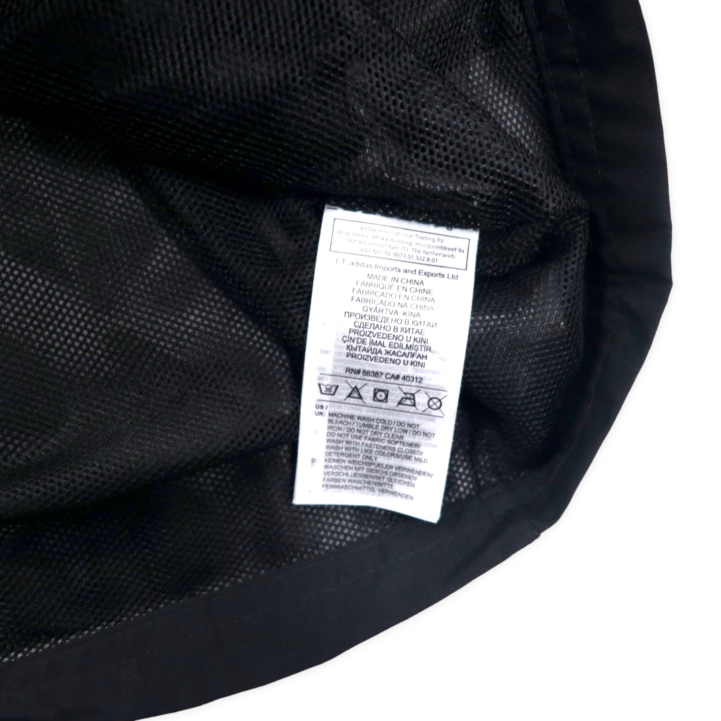 adidas オールウェザージャケット O ブラック ポリエステル フード収納式 3ストライプ OLDHAM SOCCER CLUB D95931