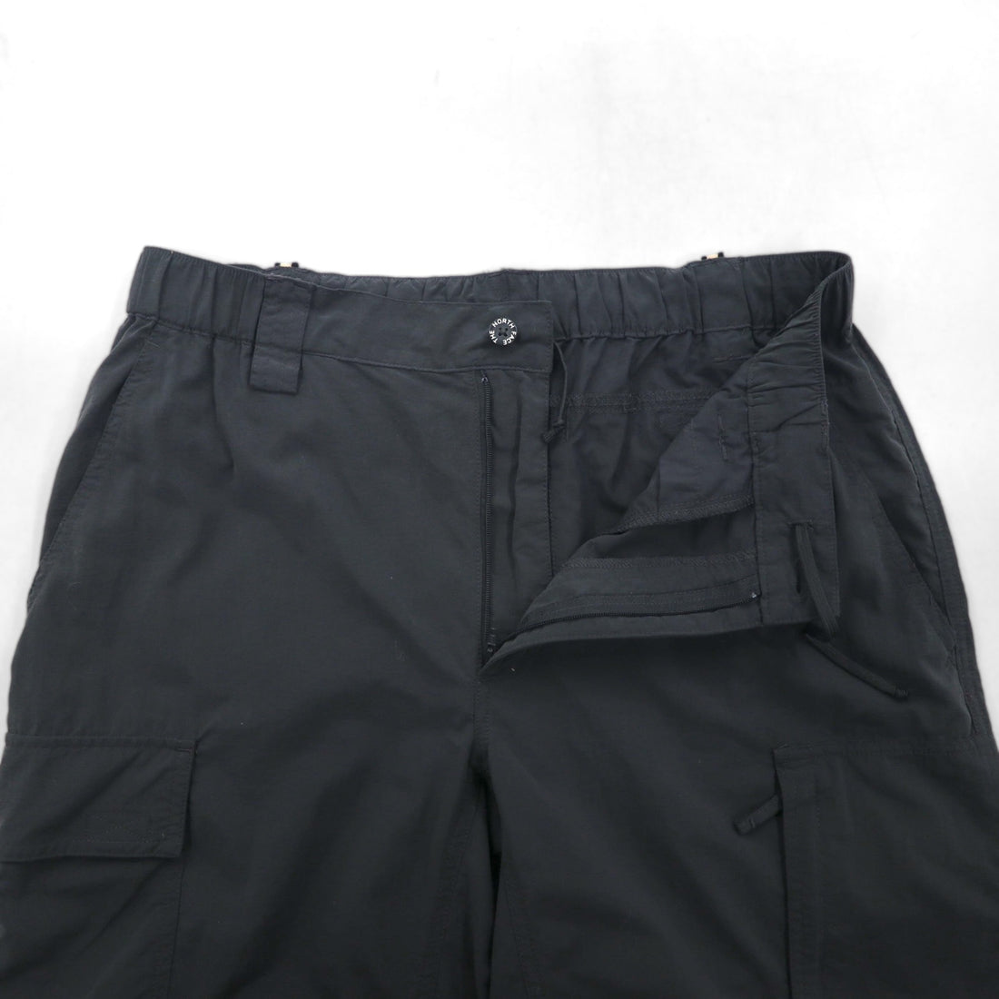 THE NORTH FACE Convertible 2-Way Outdoor Cargo Shorts, Size M, Gray, Nylon, US Standard