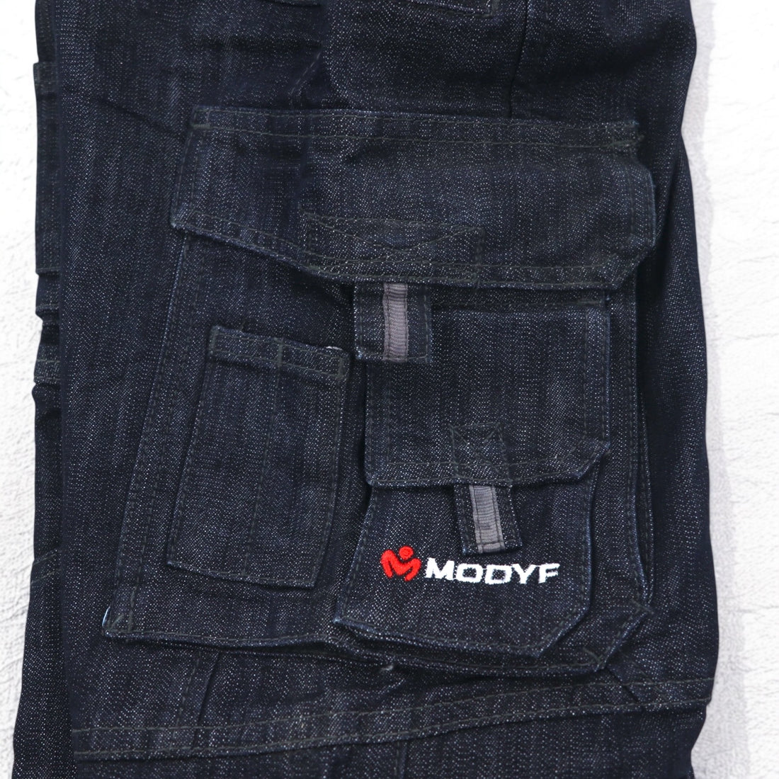 Vintage 2000s Denim Cargo Pants, WURTH MODYF brand, baggy denim cargo pants, size 32, dark indigo, unused.