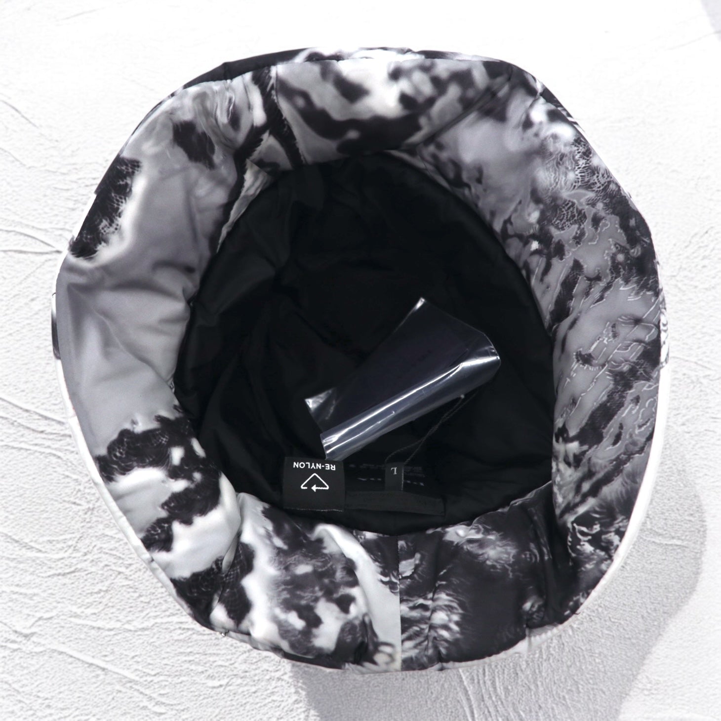 PRADA Padded Re-Nylon Bucket Hat L, Quilted, Grey, Print