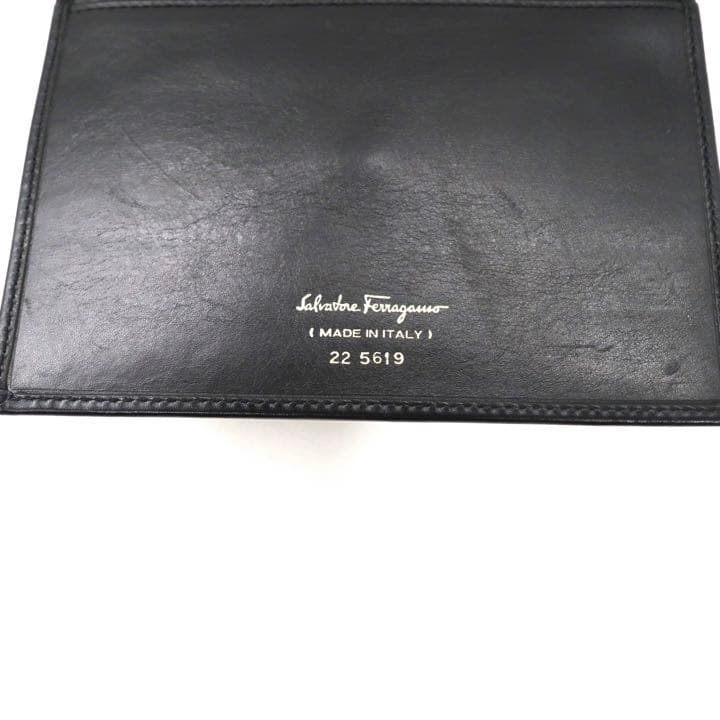 Salvatore Ferragamo 財布 ショルダーストラップ付属 ブラック レザー 22 5619 ヴァラリボン イタリア製