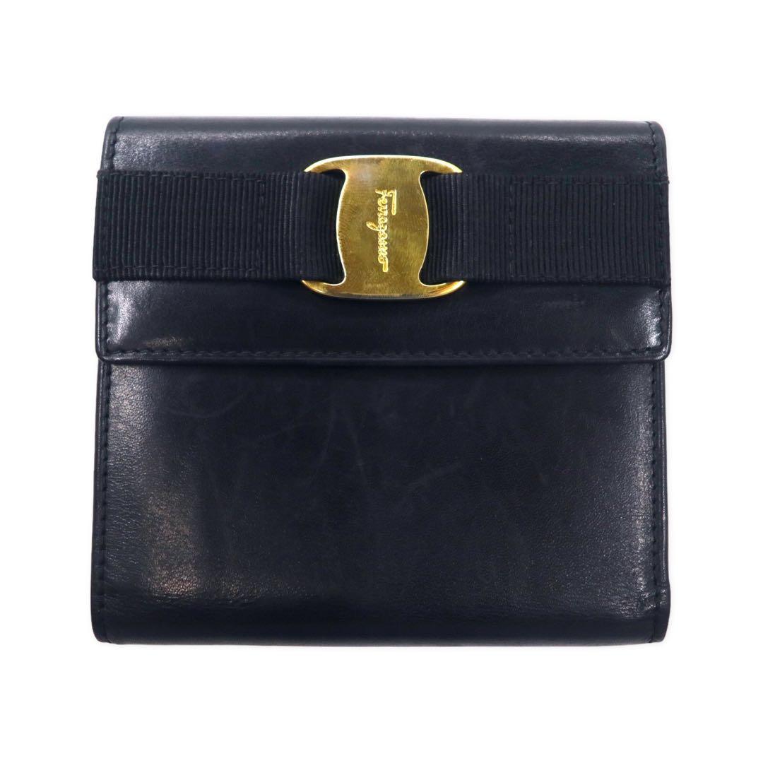 Salvatore Ferragamo Rose Ribbon Clasp Bifold Wallet Leather Black