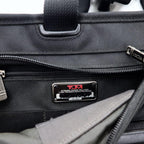 TUMI 2WAY Compact Large Screen Computer Briefcase Business Bag Black PC Storage G4.4 Series COMPACT LARGE SCREEN COMPUTER BRIEF 26114 Strap