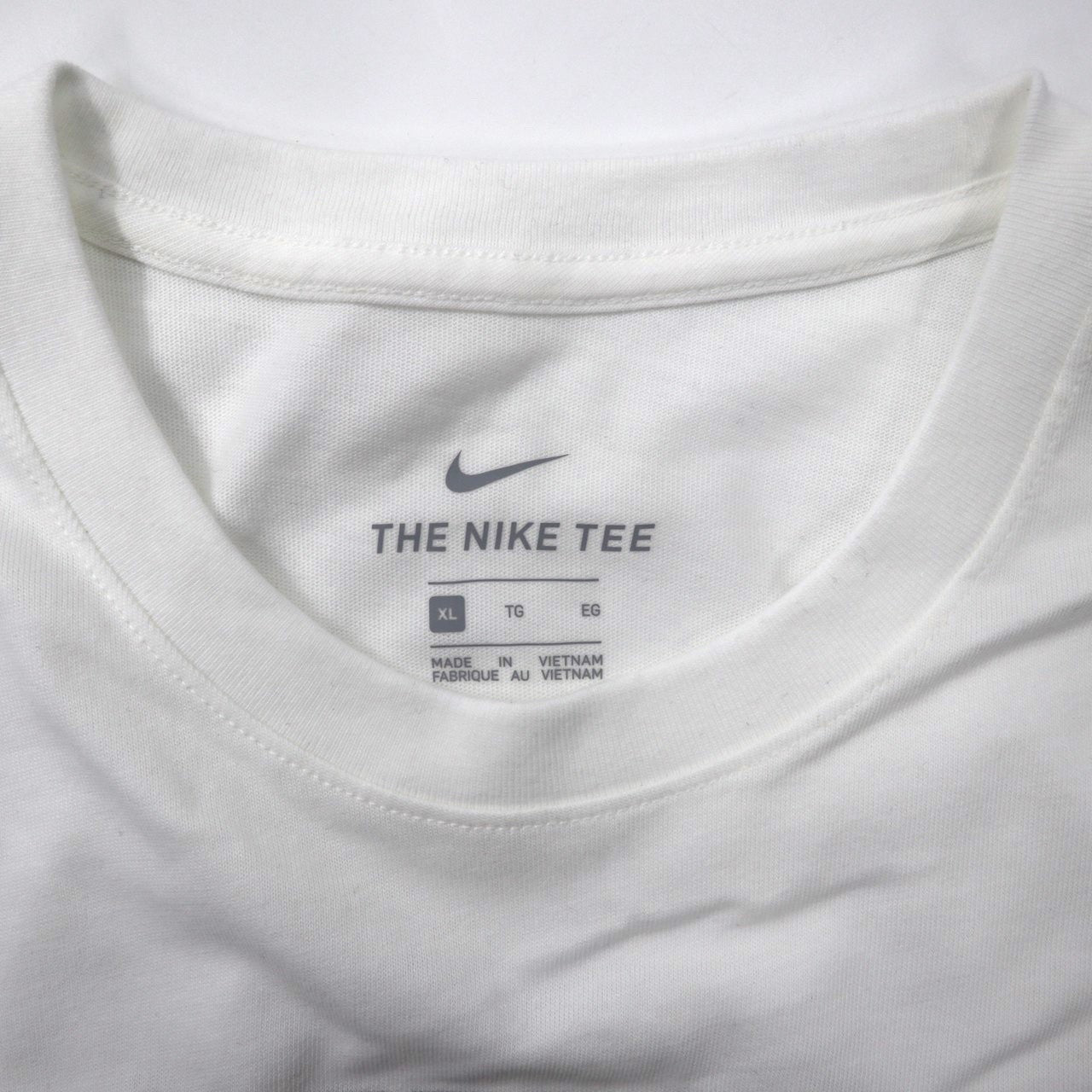NIKE Tシャツ XL ホワイト コットン スウォッシュロゴプリント 未使用品