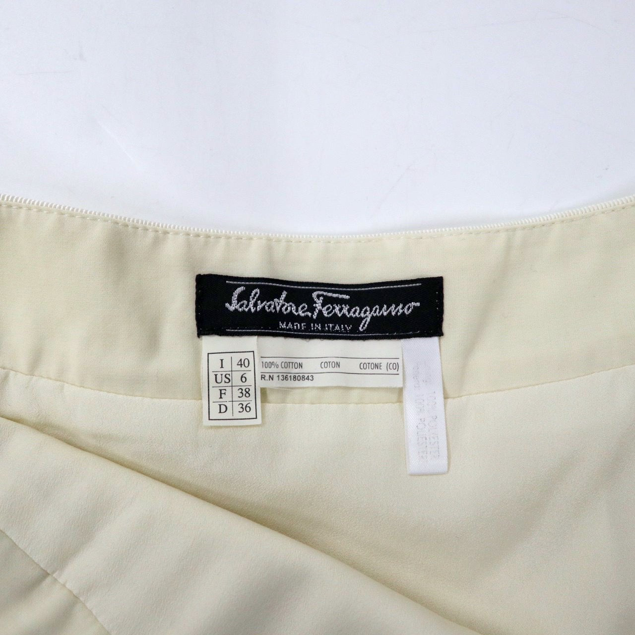 SALVATORE FERRAGAMO Skirt 40 White Cotton Vintage Italian Made