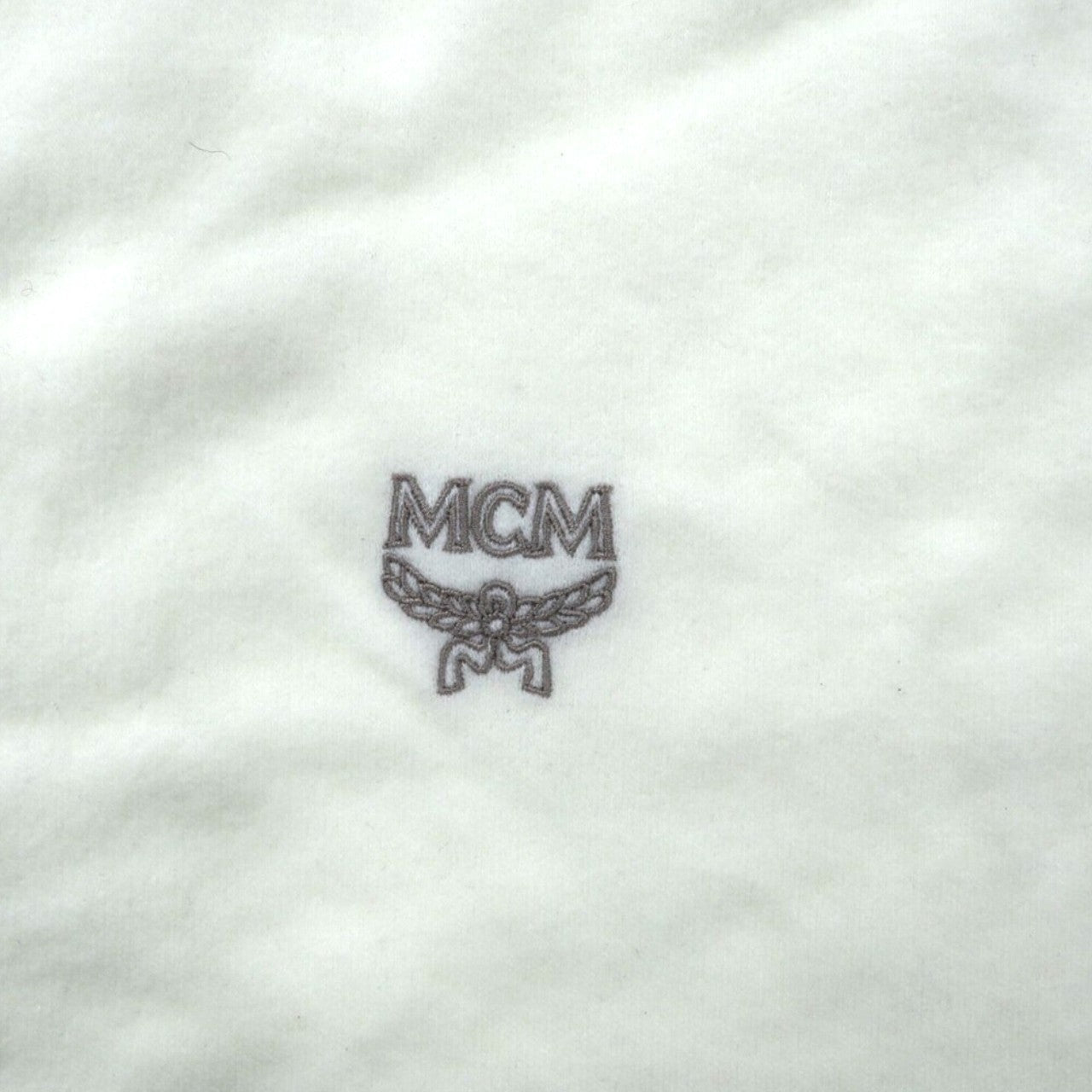 MCM ハイネックニットセーター M ホワイト アクリル ロゴ刺繍