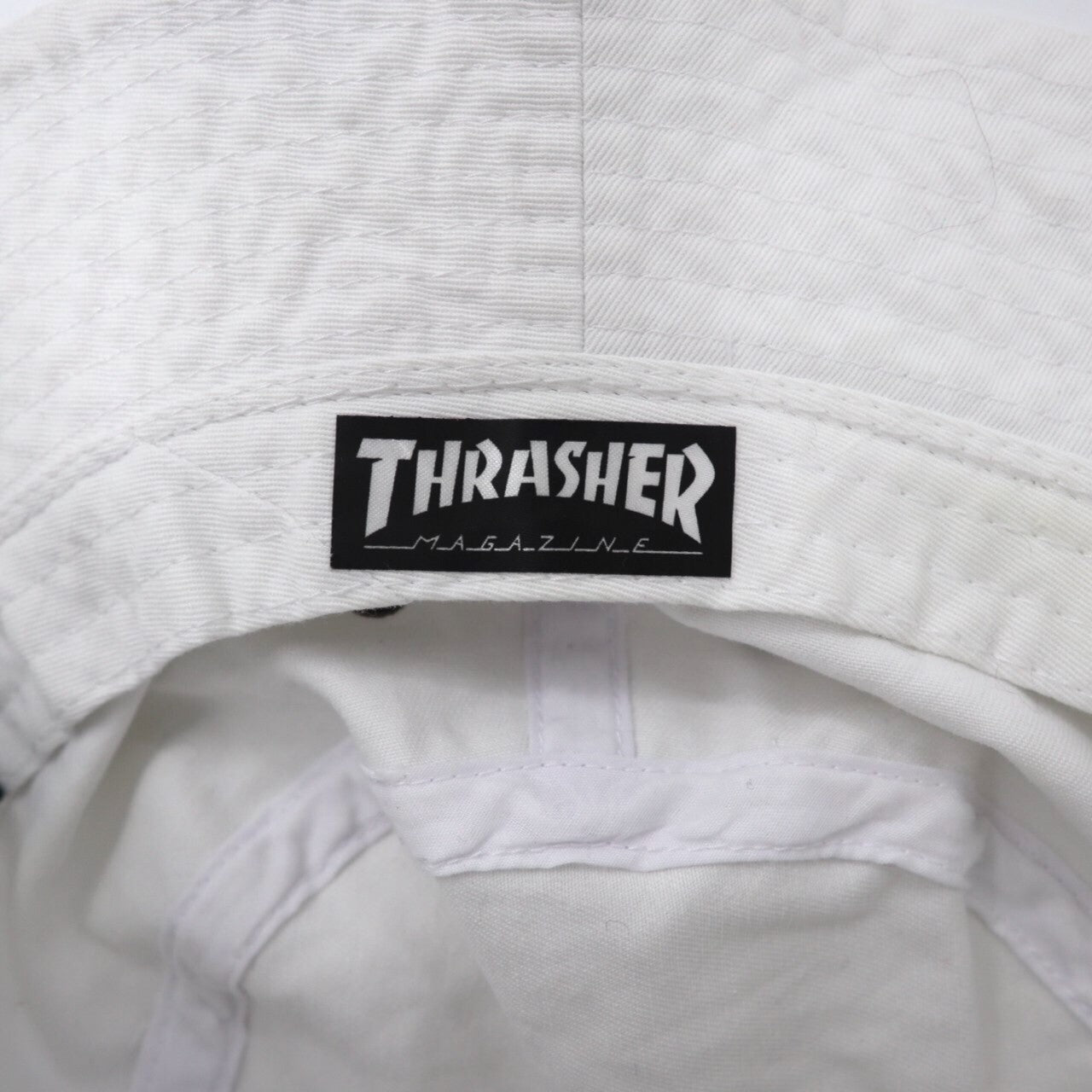 THRASHER バケットハット S/M ホワイト コットン ロゴ刺繍