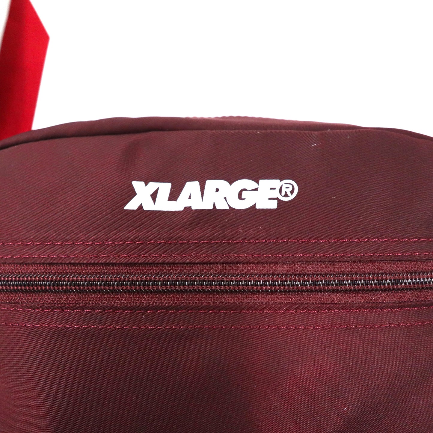 XLARGE × ALPHA スタンダードロゴ ショルダーバッグ ボルドー ナイロン STANDARD LOGO SHOULDER BAG