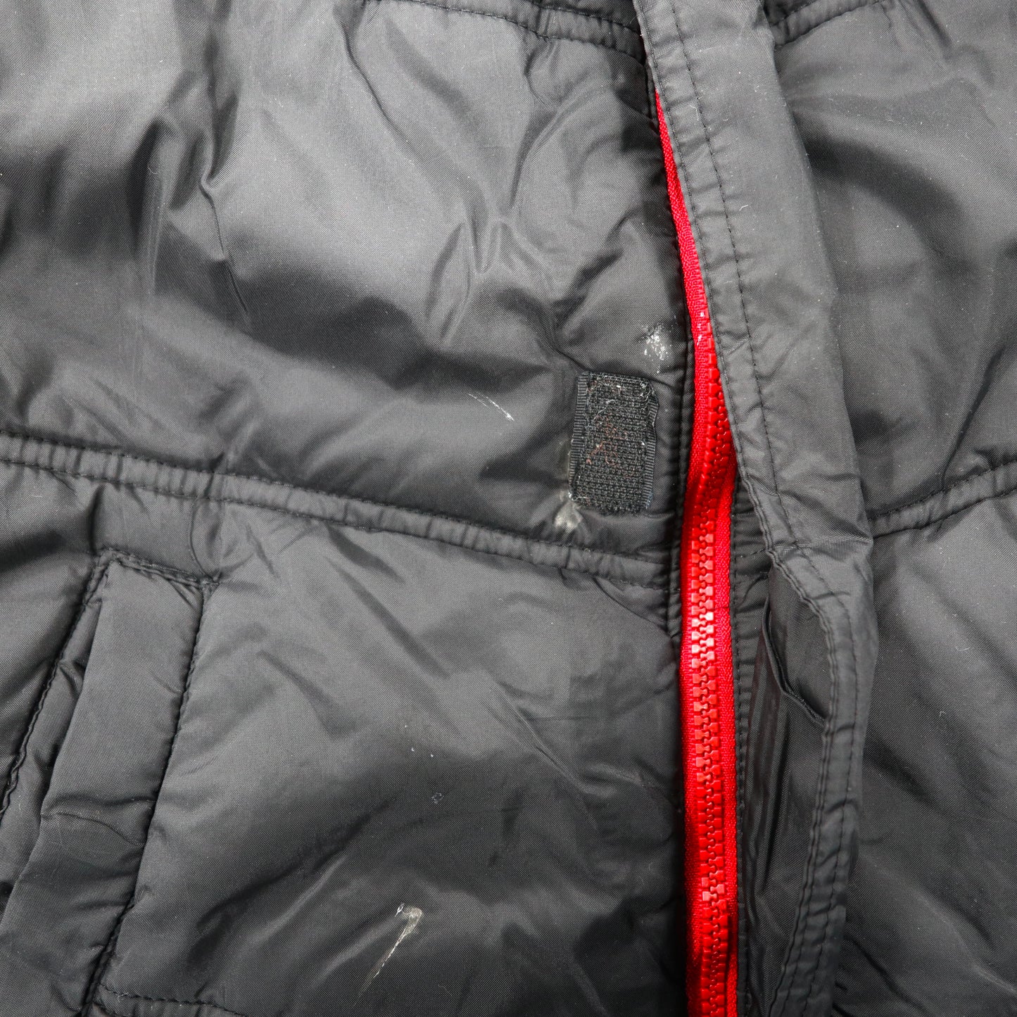 Levi's インサレーションジャケット XL ブラック レッド ナイロン フリースライナー ロゴ刺繍 REGULAR 309