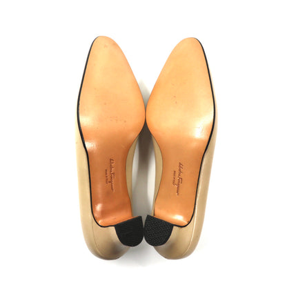 SALVATORE FERRAGAMO パンプス 22cm ベージュ レザー イタリア製